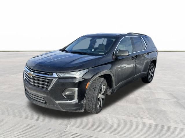 Used 2022 Chevrolet Traverse LT w/ LT Premium Package image 2