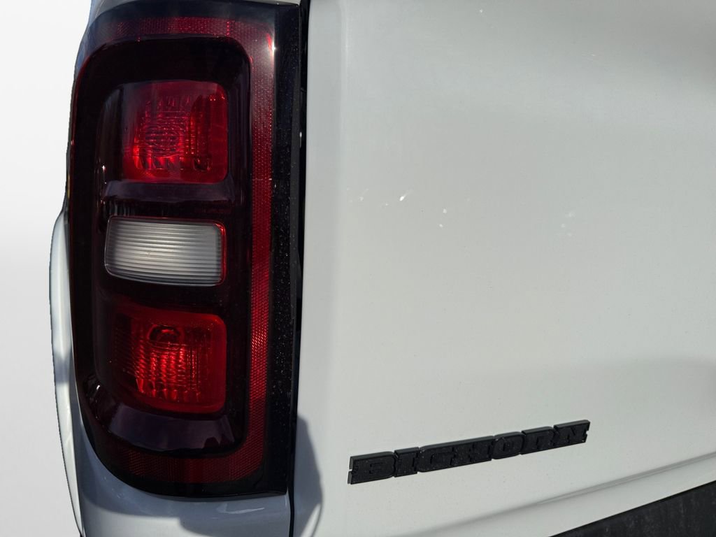 New 2026 RAM 1500 4x4 Crew Cab image 21