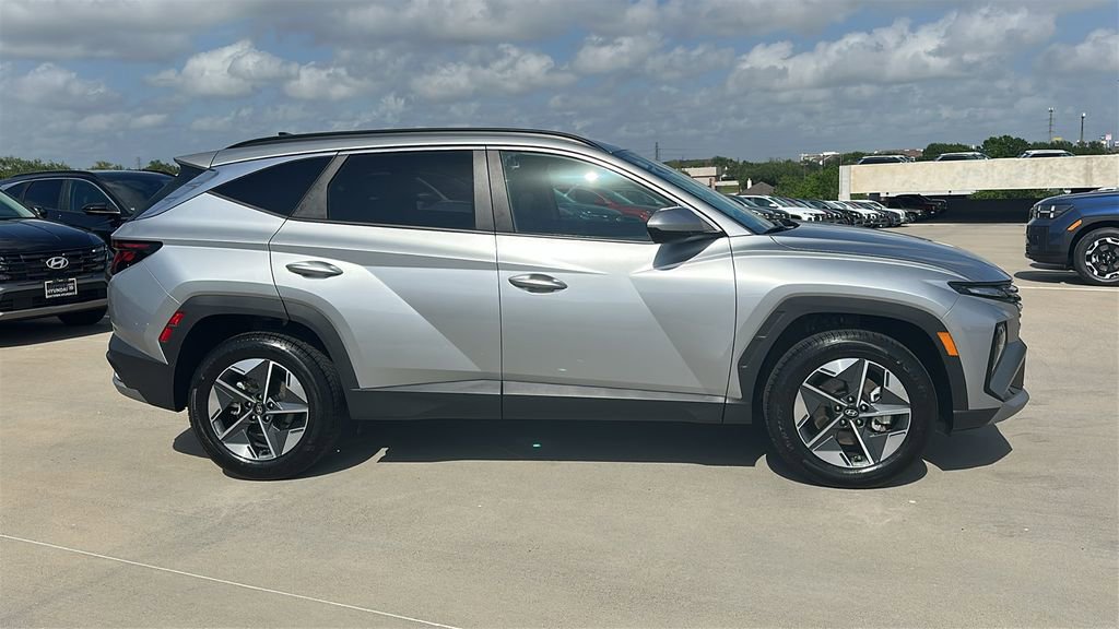 Certified 2025 Hyundai Tucson SEL image 13