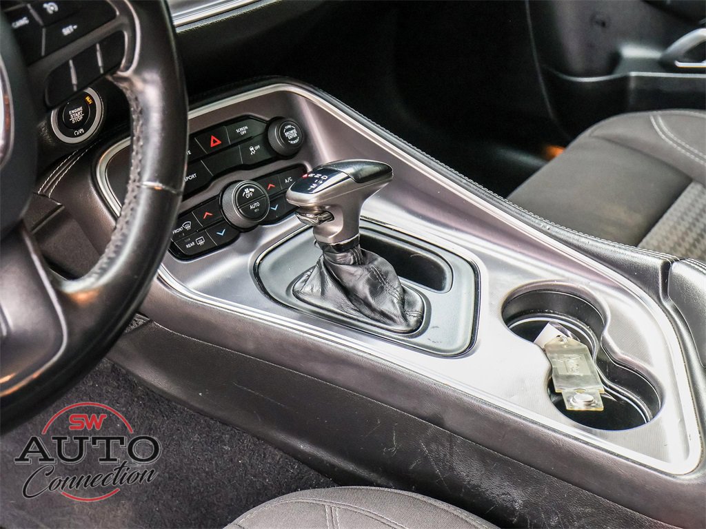 Used 2019 Dodge Challenger SXT image 22