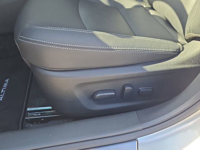 New 2025 Nissan Altima 2.5 SL image 22