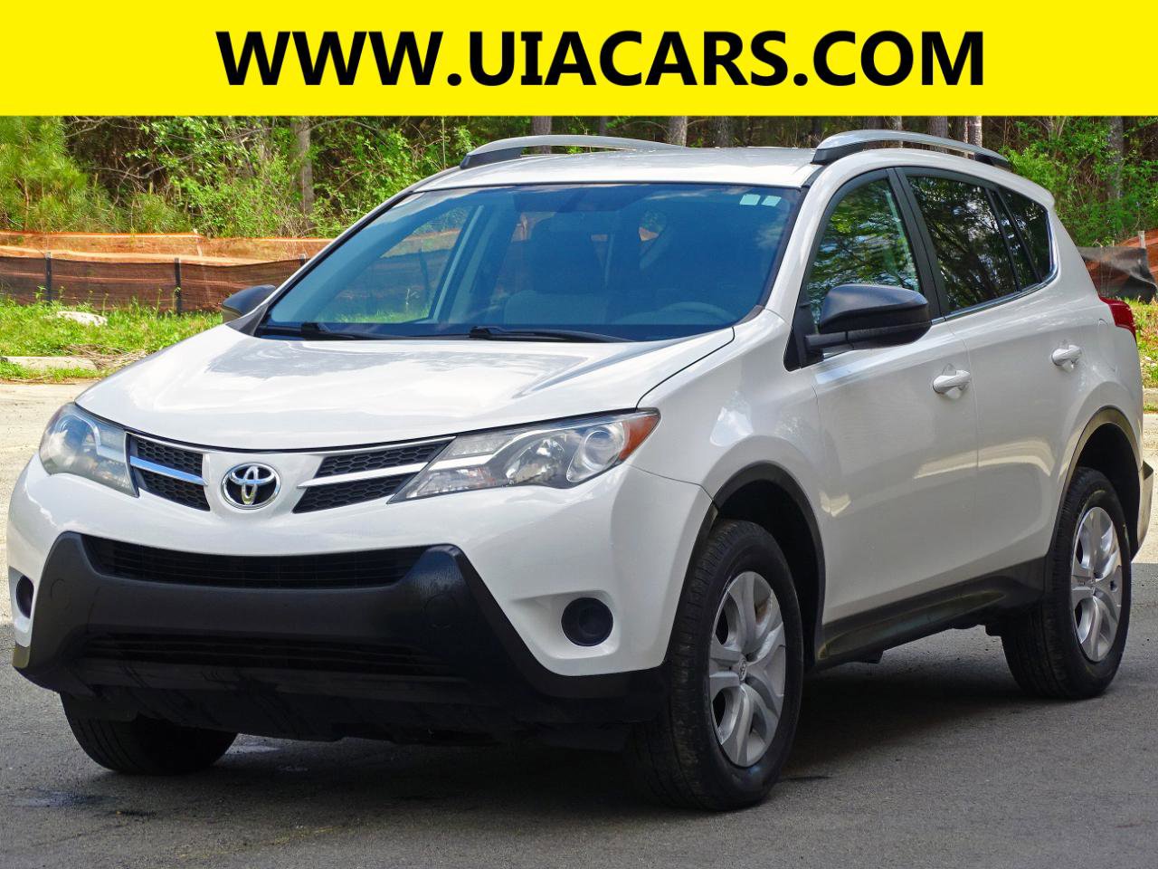 Used 2013 Toyota RAV4 LE image 3
