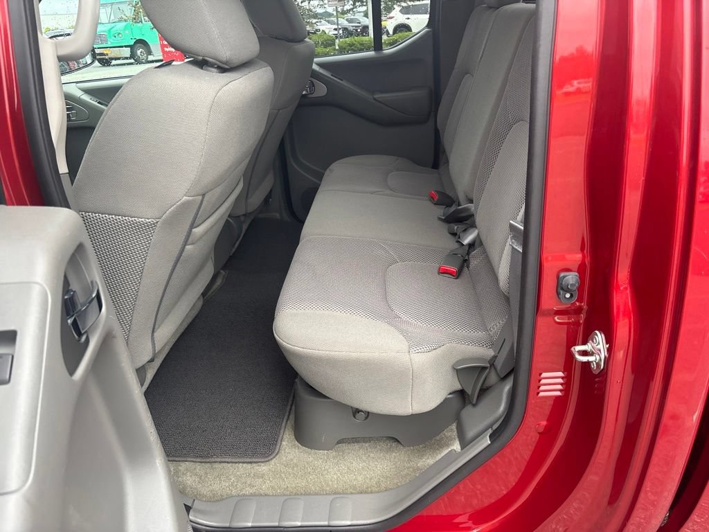Used 2018 Nissan Frontier SV w/ Value Truck Package AWD/4WD image 26
