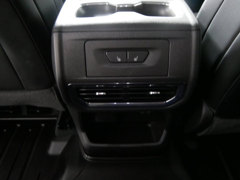 Used 2025 GMC Sierra EV Denali AWD/4WD image 20