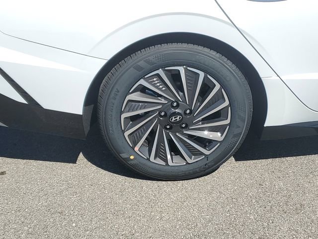 New 2026 Hyundai Sonata Limited FWD image 5