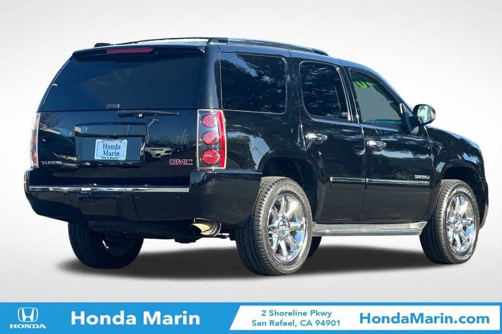 Used 2014 GMC Yukon Denali image 5