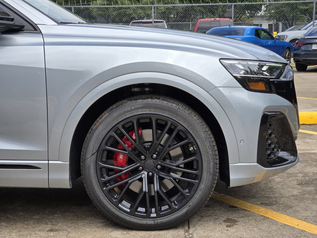 New 2026 Audi SQ8 Prestige AWD/4WD image 13