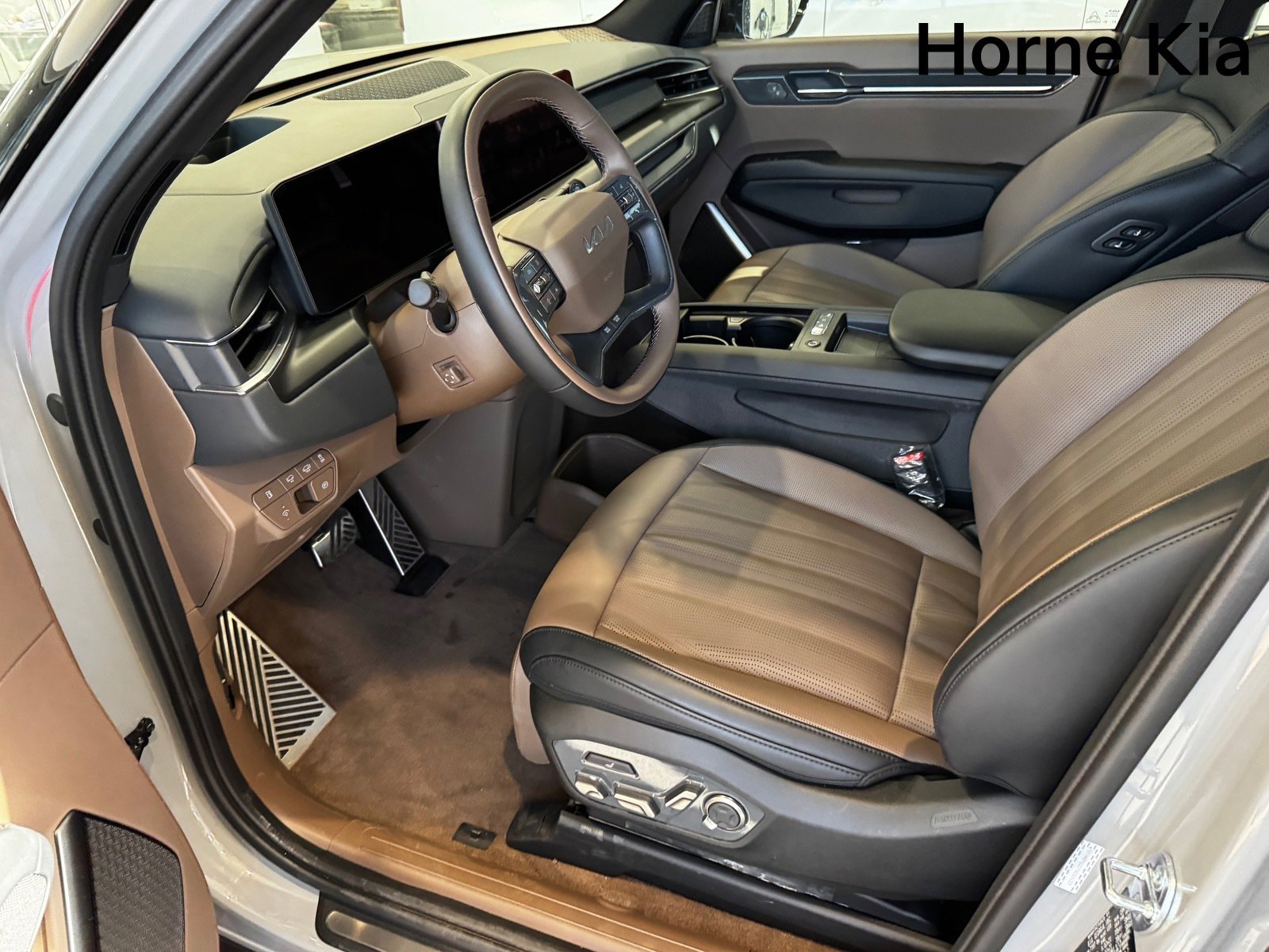 New 2026 Kia EV9 GT-Line image 9