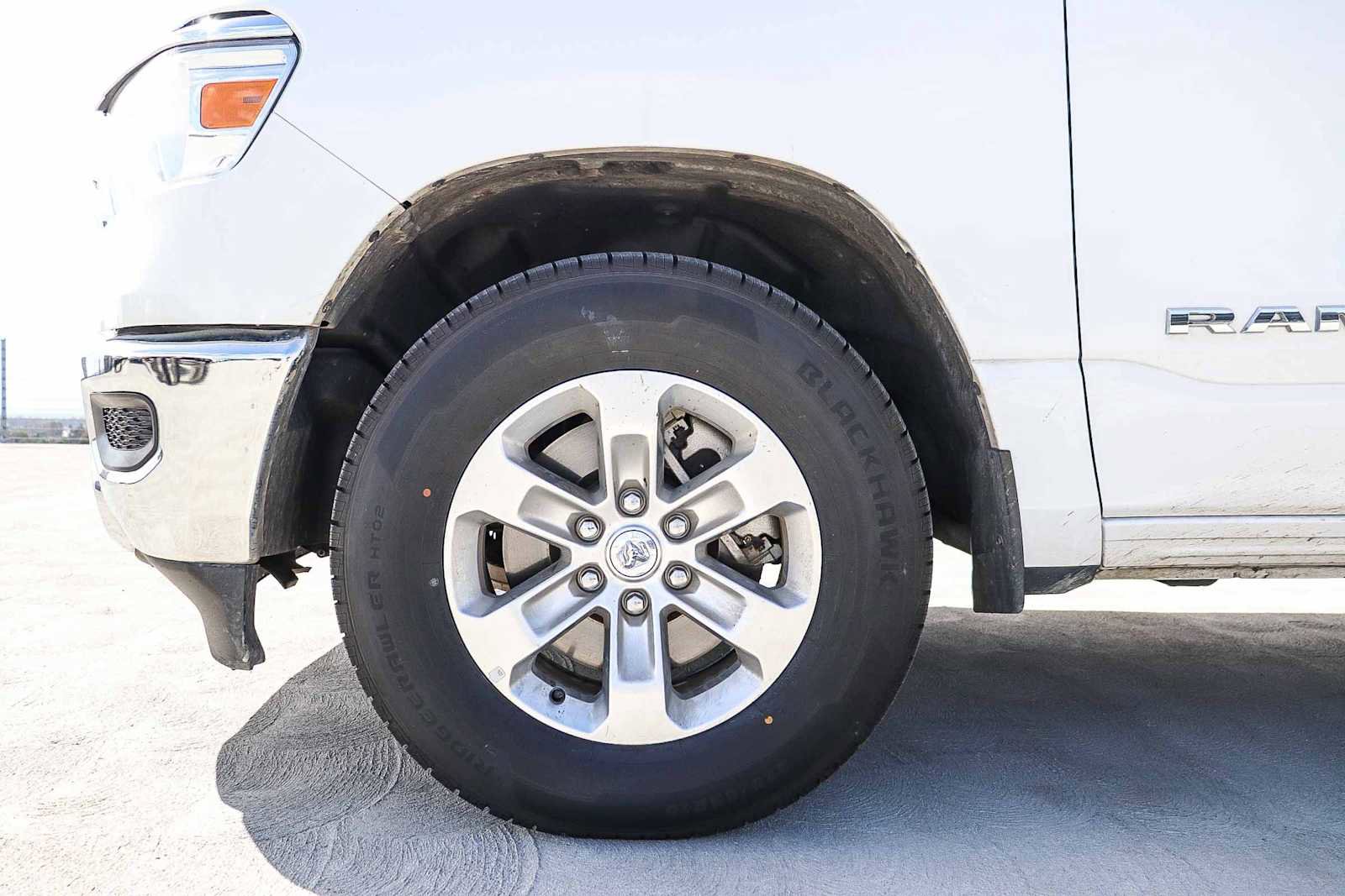 Used 2024 RAM 1500 Laramie RWD image 11