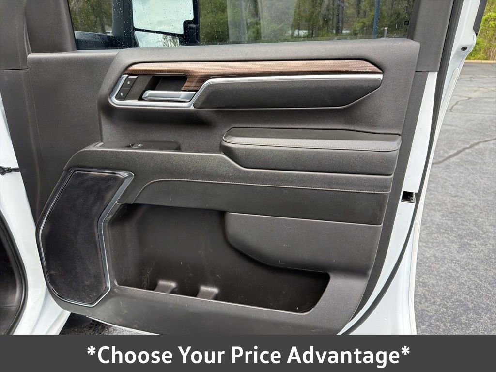 Used 2024 Chevrolet Silverado 2500 LT w/ Convenience Package image 26