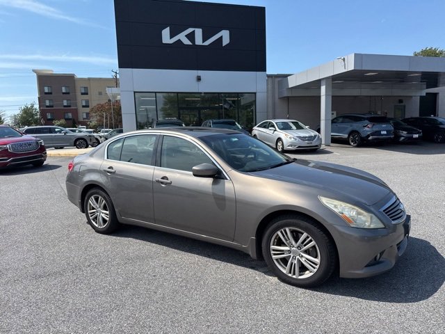 Used 2010 INFINITI G37 x w/ Premium Pkg