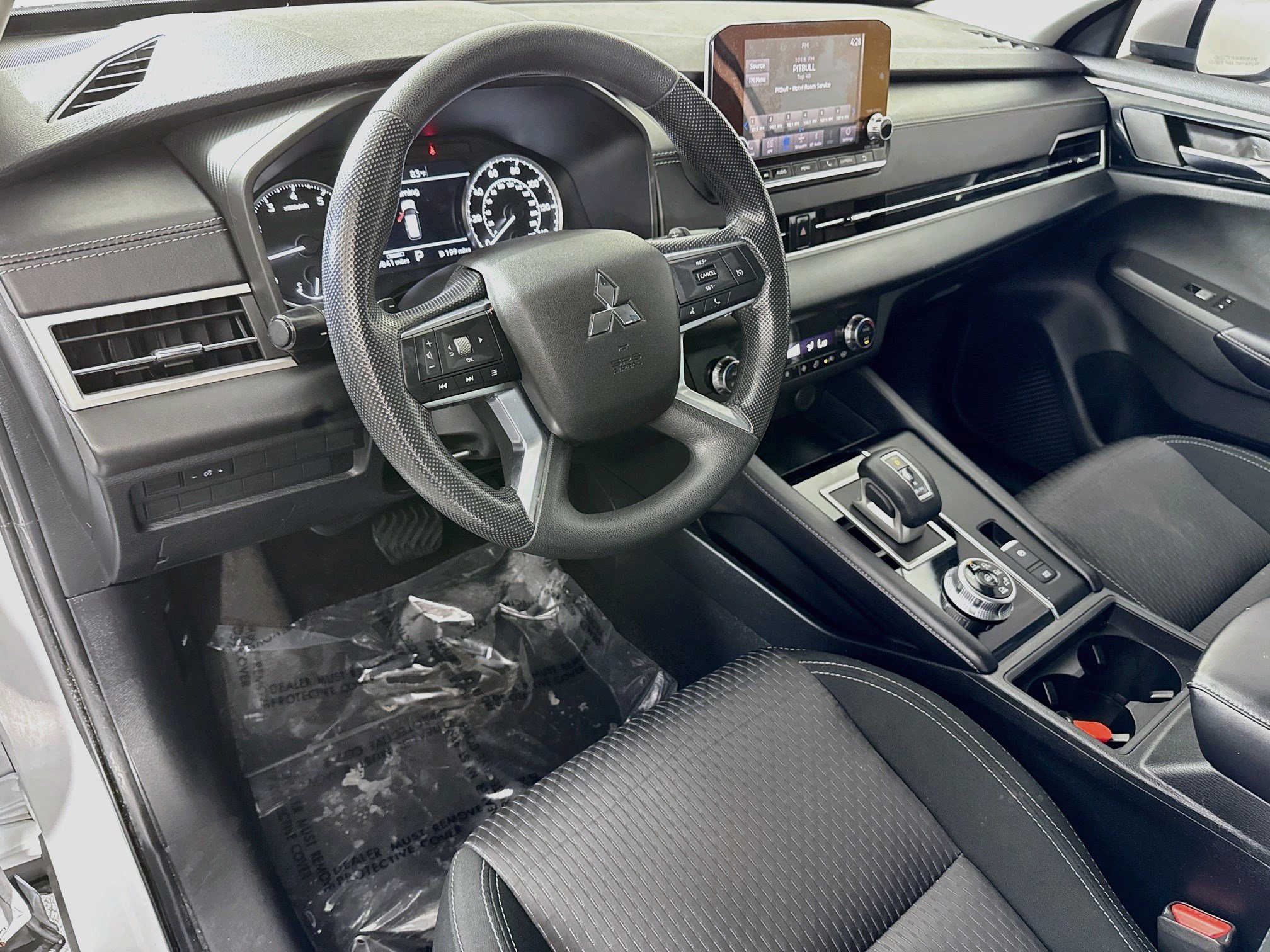 Used 2022 Mitsubishi Outlander ES AWD/4WD image 23