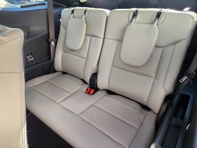 New 2026 Ford Explorer Active w/ Active Comfort Package image 16