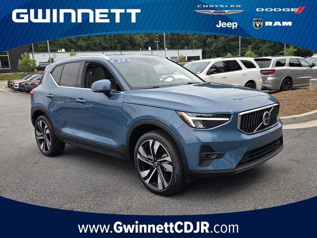 Used 2024 Volvo XC40 B5 Plus w/ Climate Package