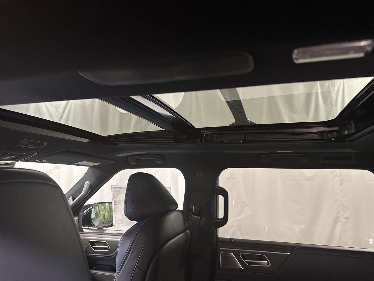 New 2026 INFINITI QX80 Sport w/ Sport Exterior Package image 27