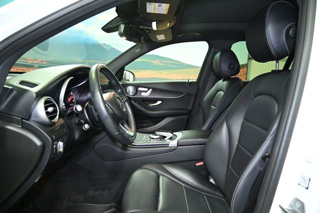 Used 2018 Mercedes-Benz GLC 300 4MATIC image 18