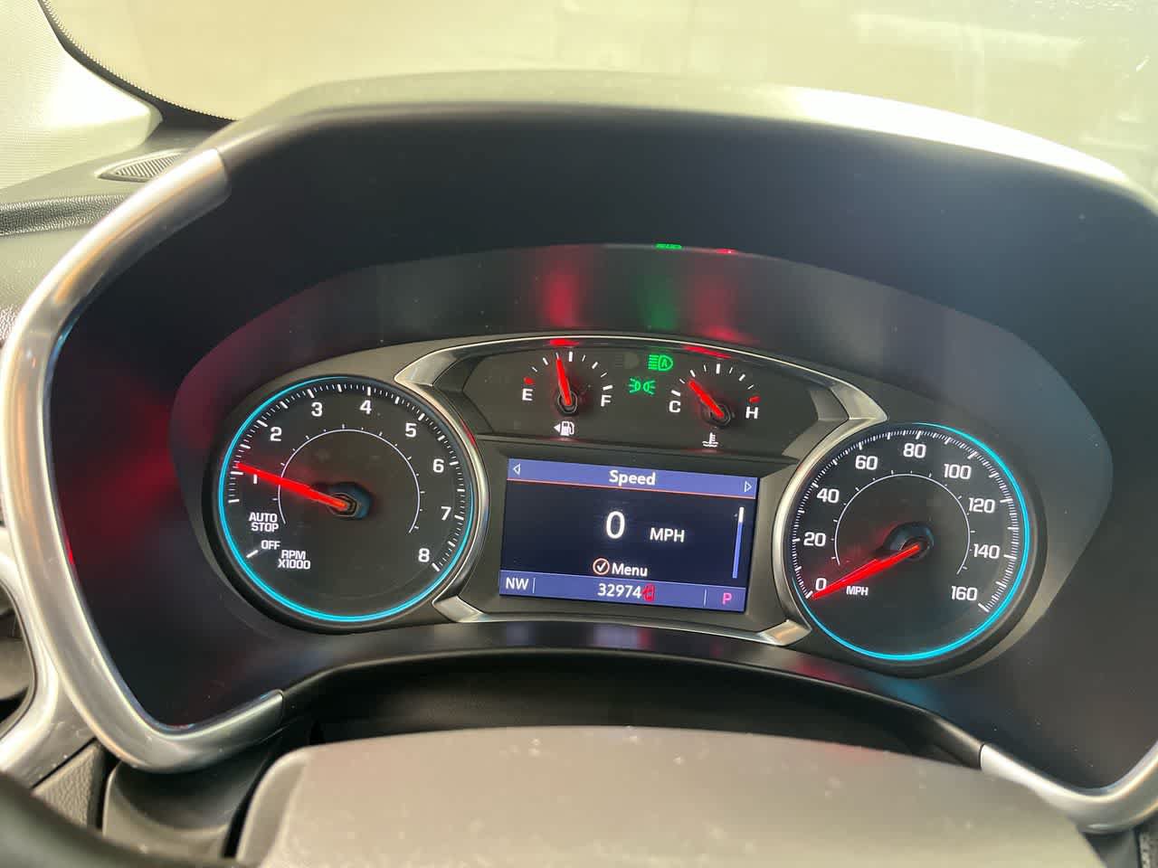 Used 2022 Chevrolet Equinox Premier FWD image 17