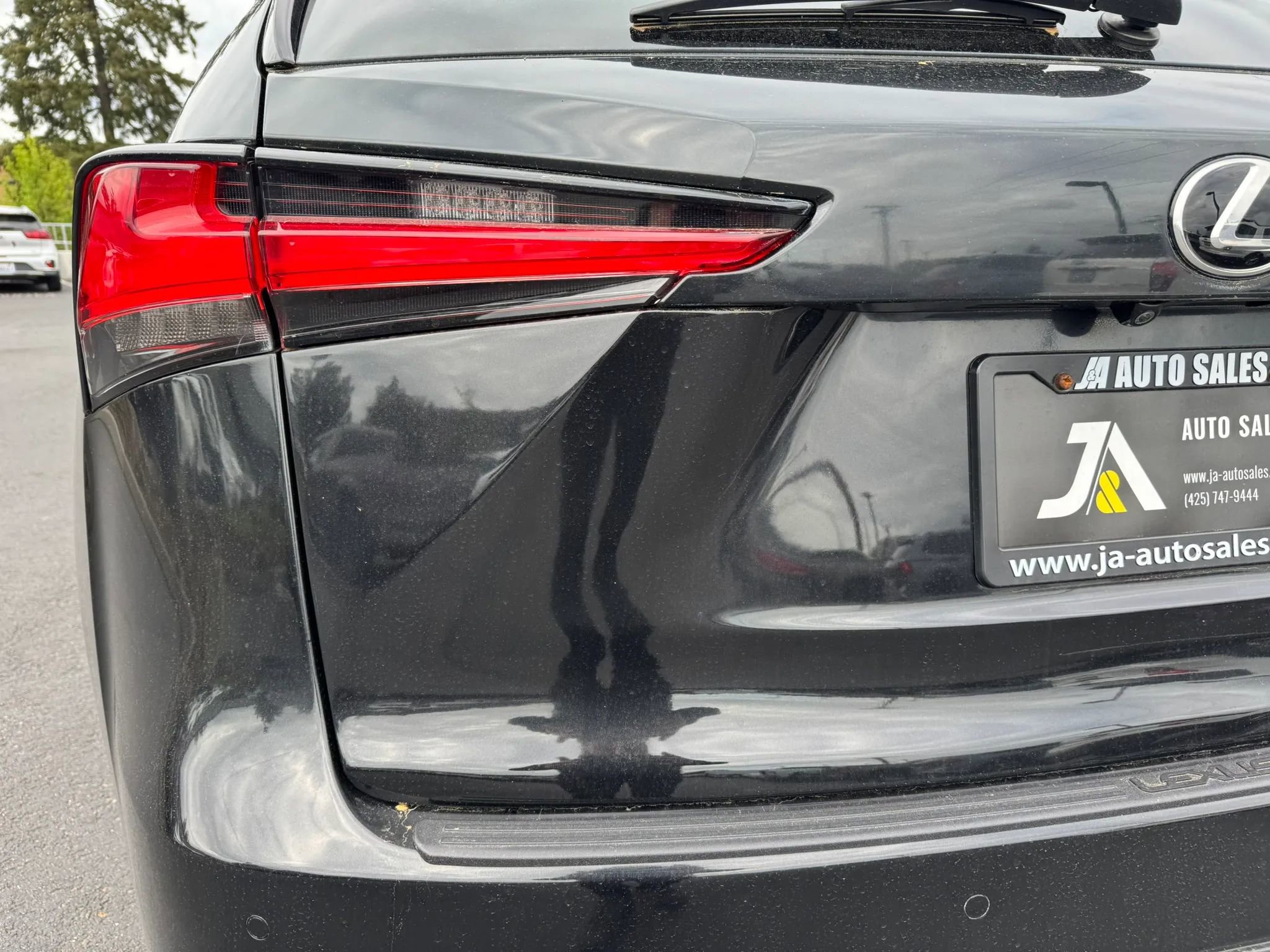 Used 2018 Lexus NX 300 AWD w/ Comfort Package image 15