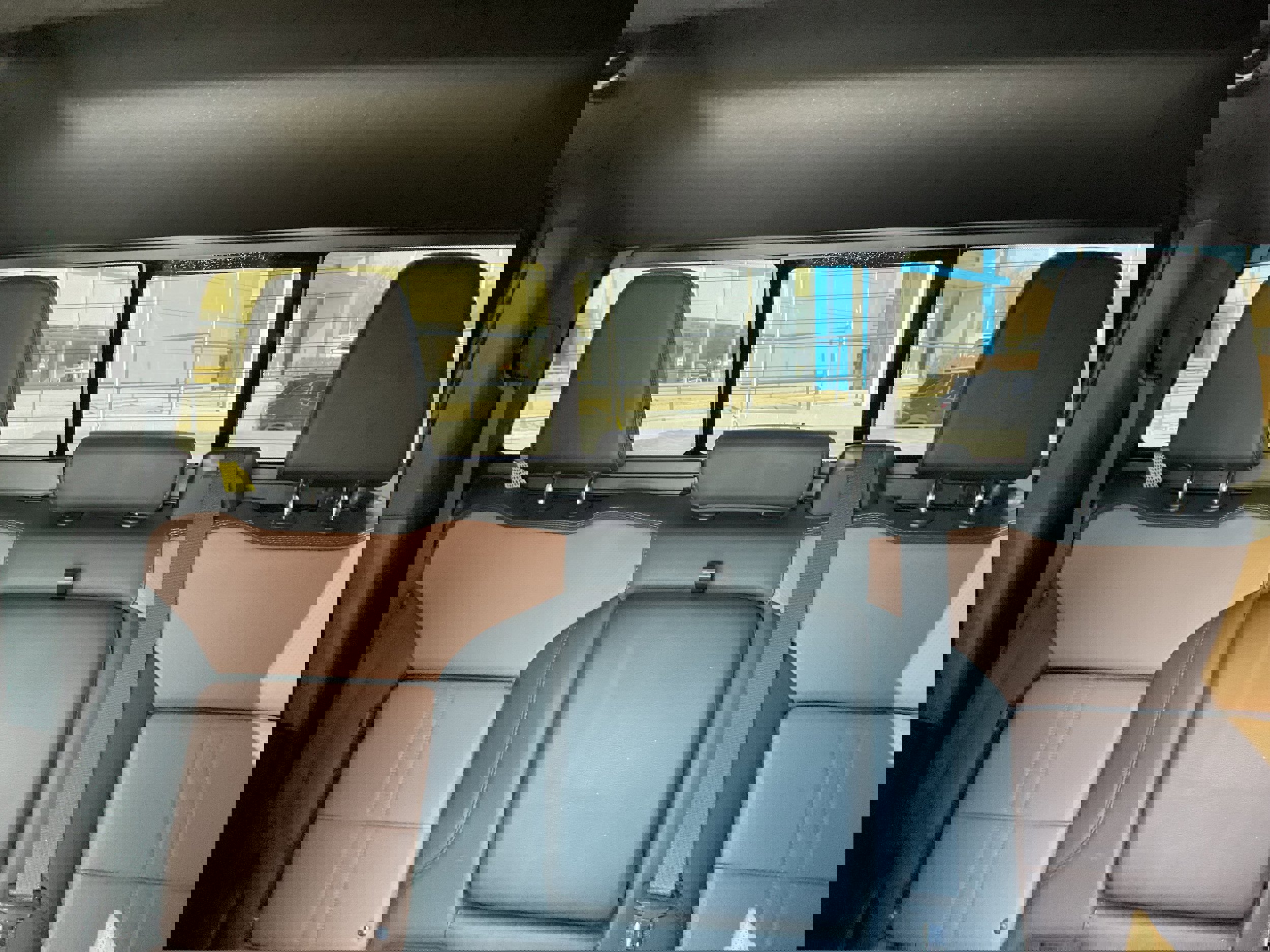 Certified 2023 Chevrolet Silverado 1500 High Country w/ Technology Package image 13