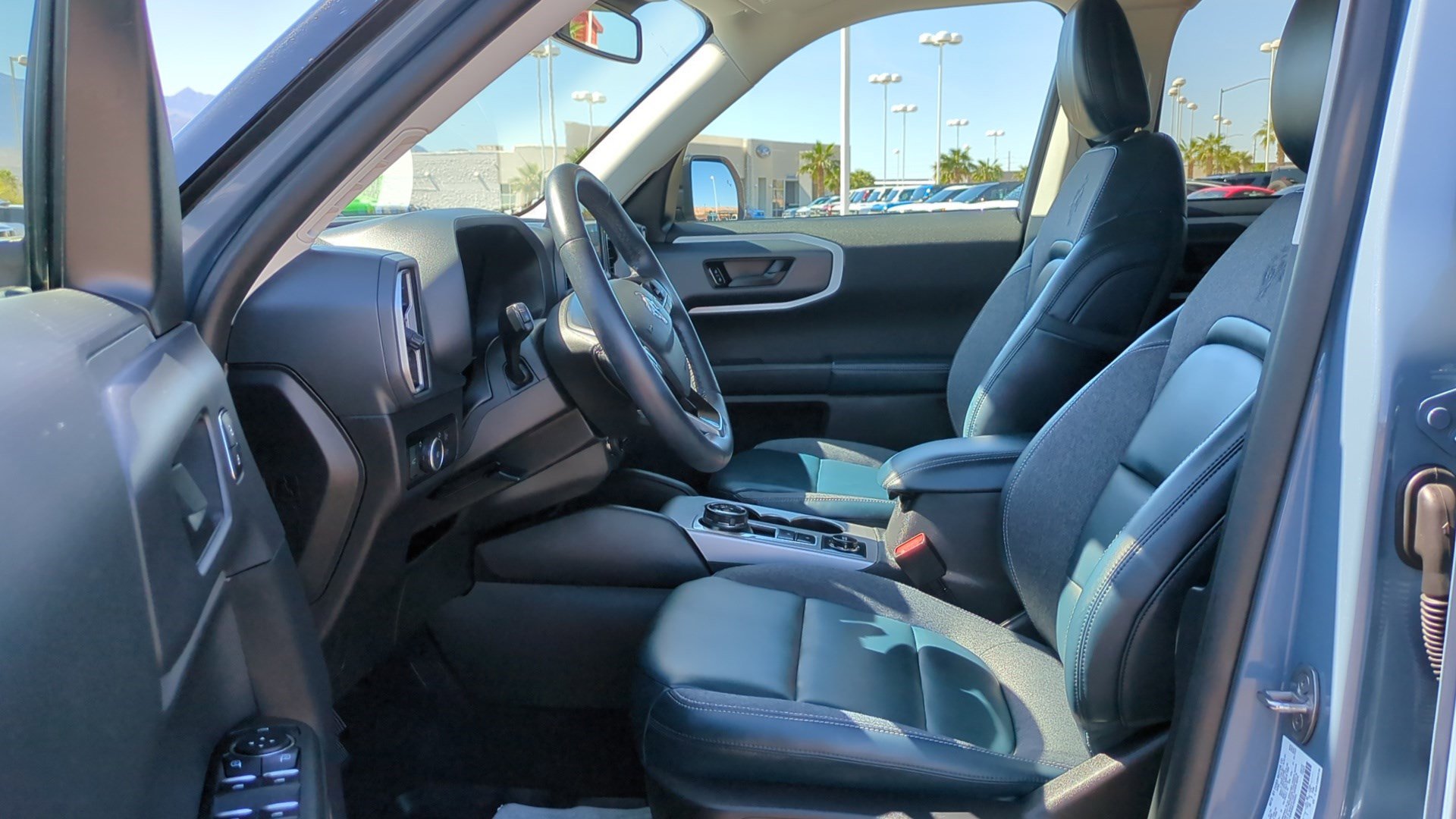 Used 2024 Ford Bronco Sport Outer Banks w/ Tech Package image 15