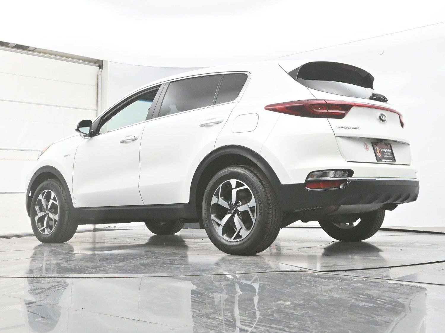 Used 2022 Kia Sportage LX AWD/4WD image 31