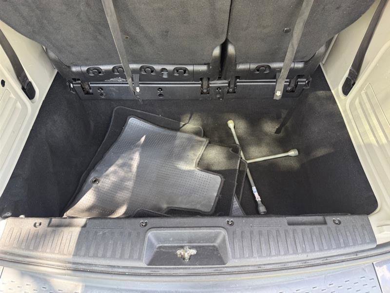 Used 2019 Dodge Grand Caravan SXT FWD image 16