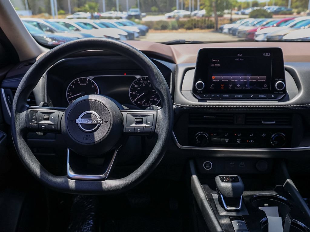 Used 2023 Nissan Rogue S FWD image 22