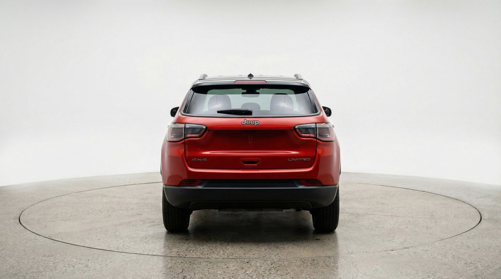 Used 2025 Jeep Compass Trailhawk image 7