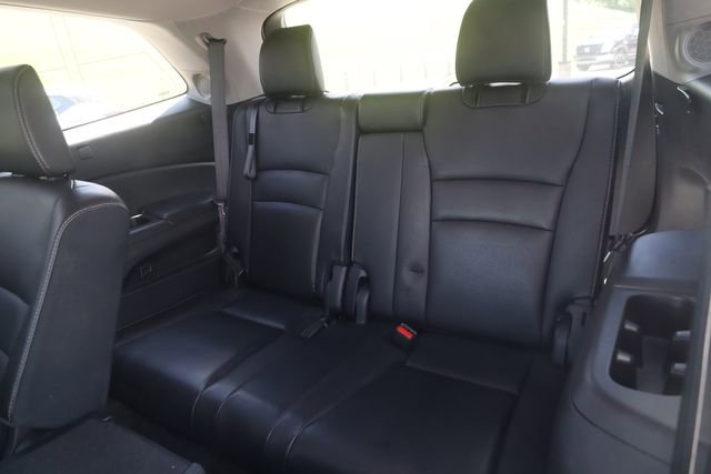 Used 2017 Honda Pilot Touring image 30