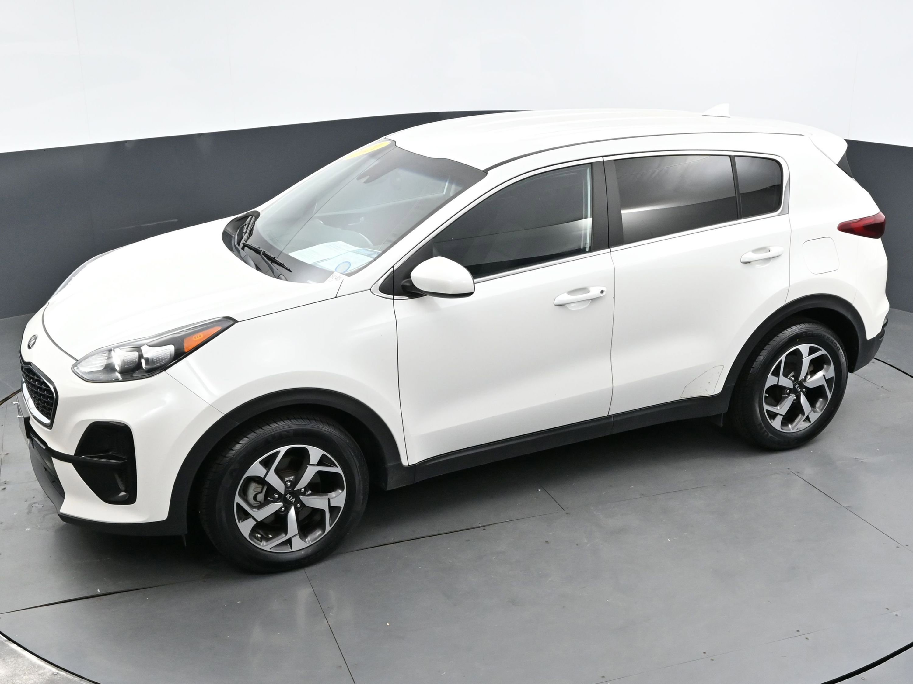Used 2021 Kia Sportage LX image 33