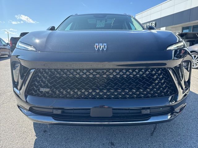 New 2026 Buick Envision Sport Touring image 4