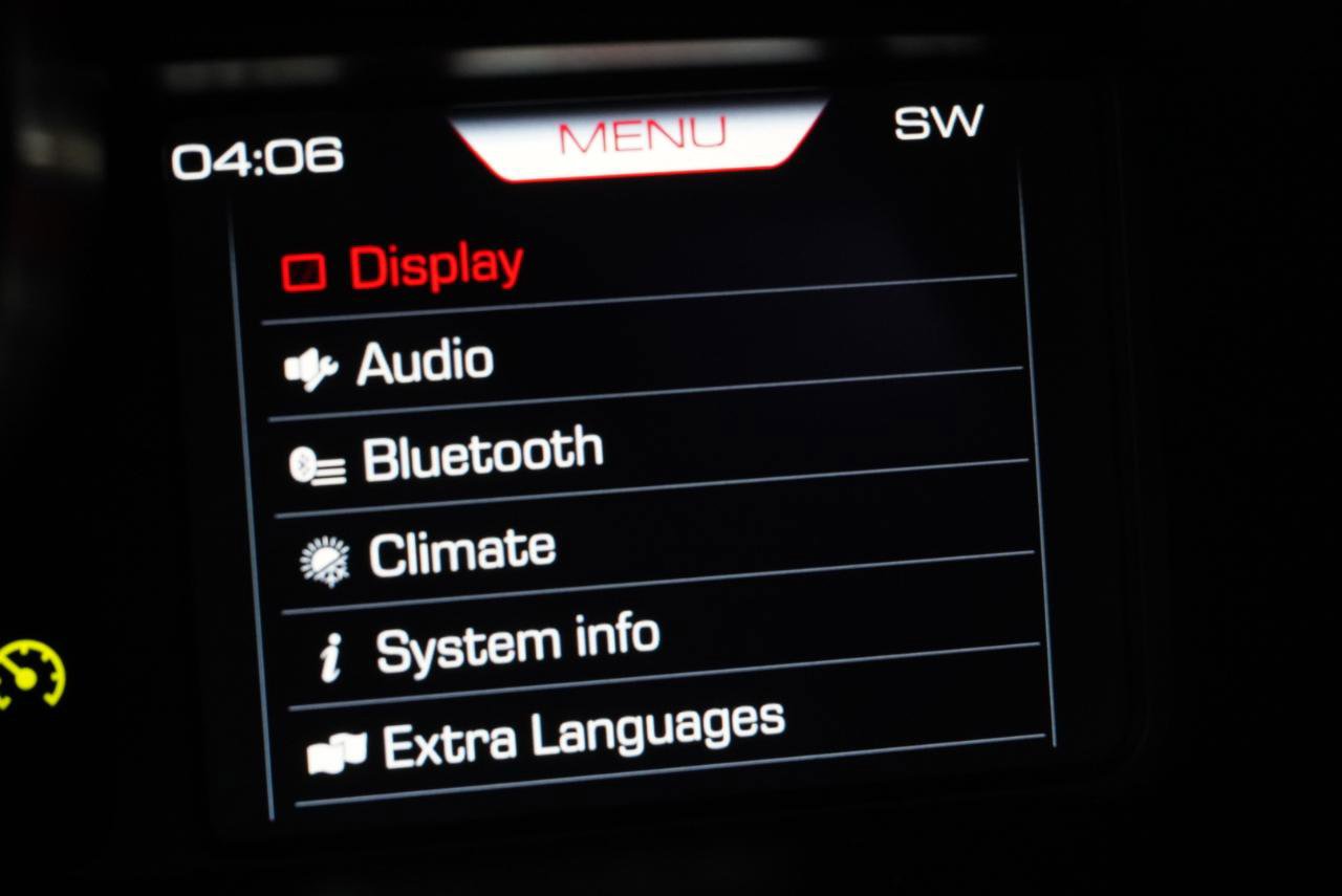 Used 2021 Ferrari F8 Tributo image 39