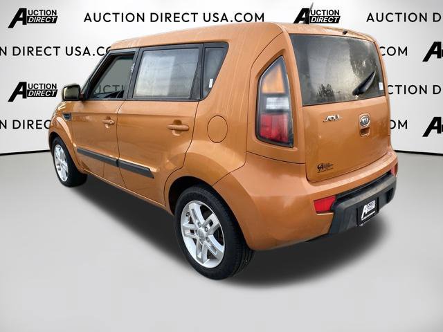 Used 2011 Kia Soul + w/ Audio Pkg FWD image 20