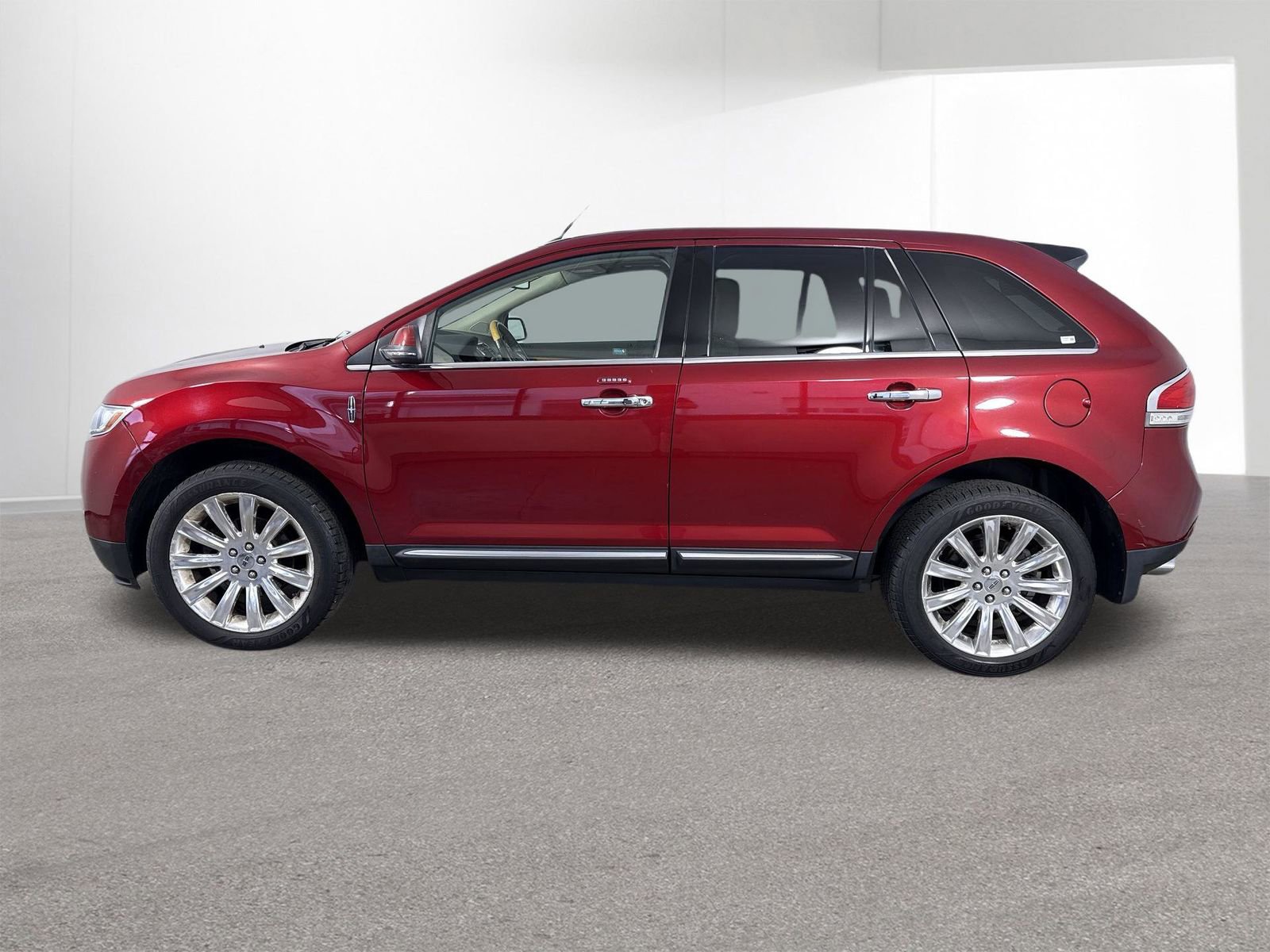 Used 2013 Lincoln MKX AWD image 28