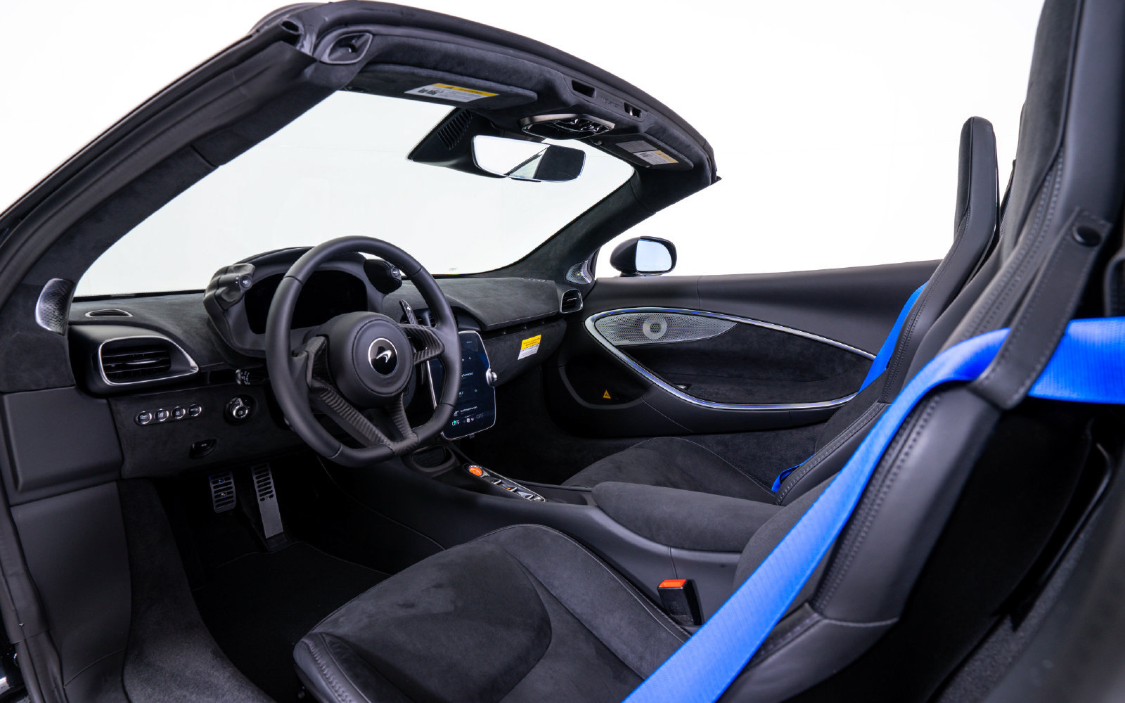 New 2027 McLaren Artura Spider RWD image 22