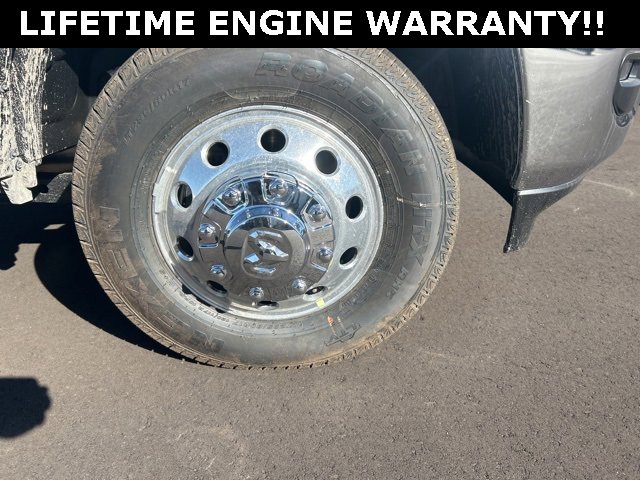 New 2026 RAM 3500 Tradesman image 10