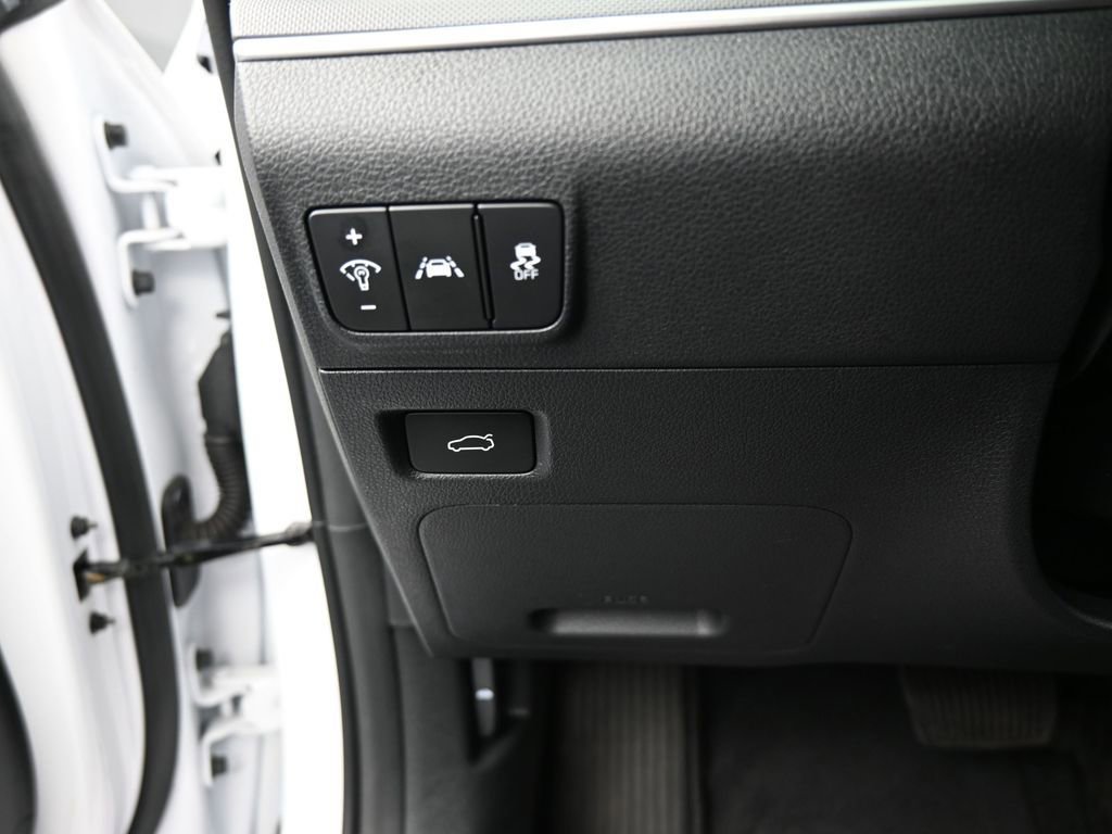 Used 2024 Kia K5 GT-Line w/ GT-Line Premium Package image 34