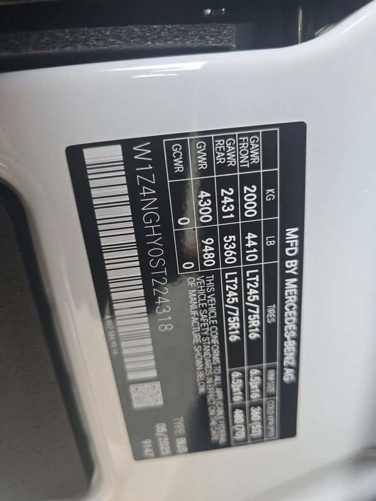 New 2025 Mercedes-Benz Sprinter 2500 image 28