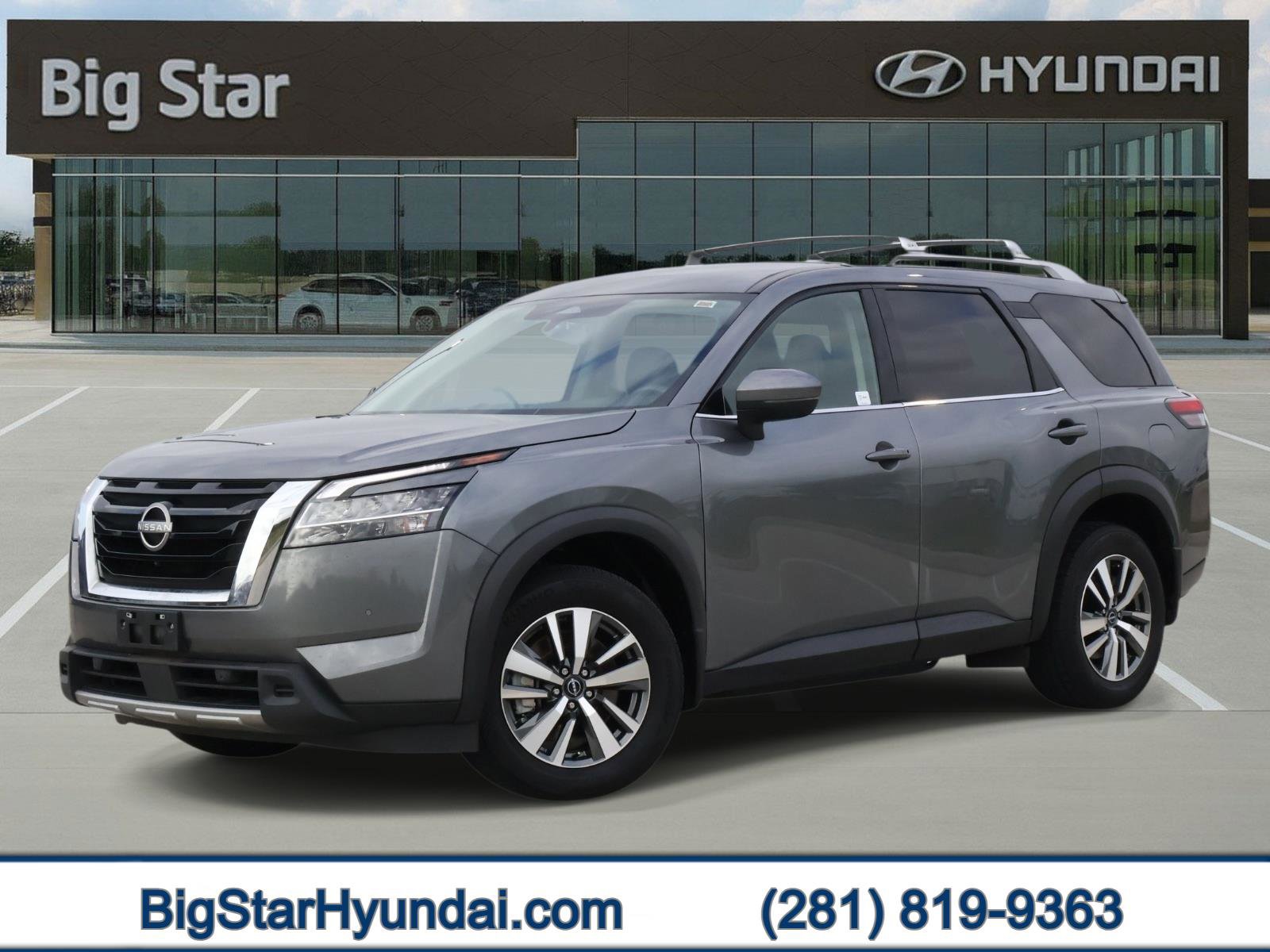Used 2024 Nissan Pathfinder SL FWD video 1