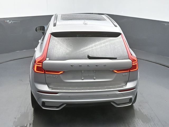 Used 2023 Volvo XC60 B5 Ultimate w/ Protection Package Premier image 46