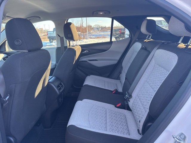 Used 2023 Chevrolet Equinox LS w/ LS Convenience Package image 17