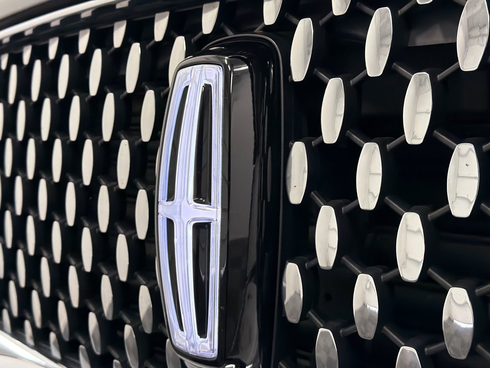 Used 2023 Lincoln Navigator Black Label image 16