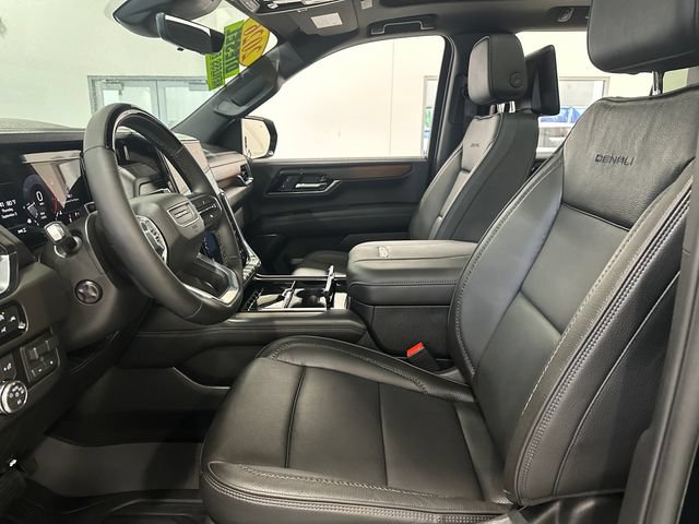 Used 2026 GMC Yukon Denali w/ Denali Reserve Package AWD/4WD image 22