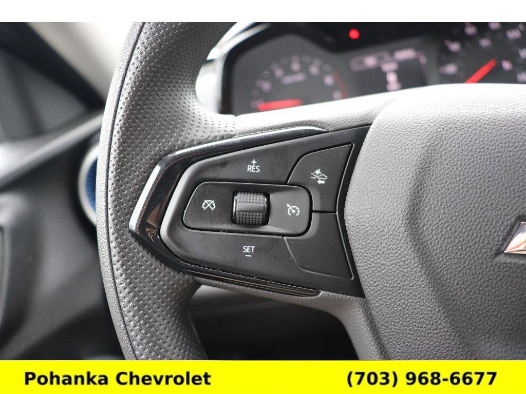 Used 2024 Chevrolet Trax LS w/ LS Convenience Package FWD image 12