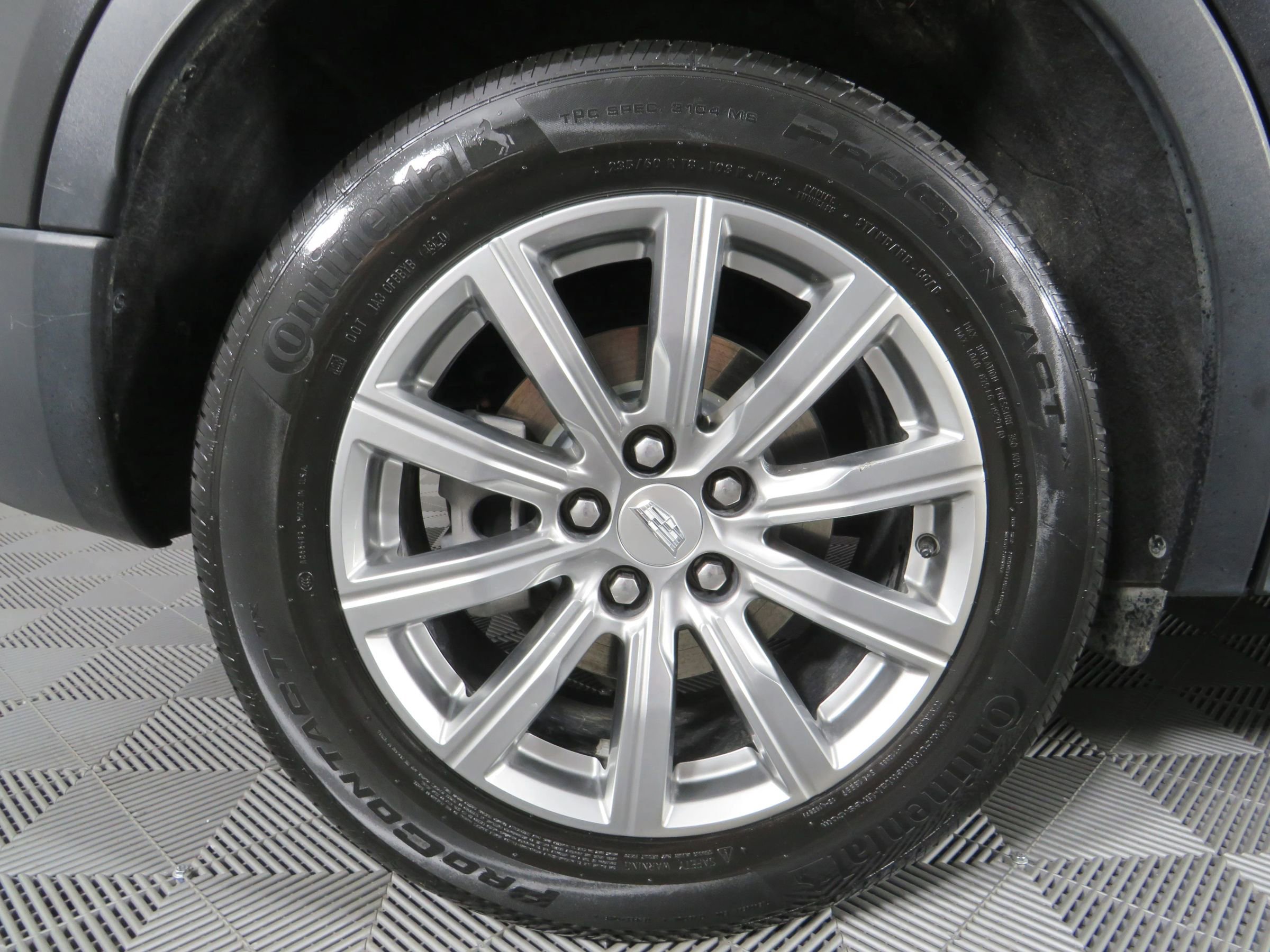 Used 2020 Cadillac XT4 Premium Luxury image 51