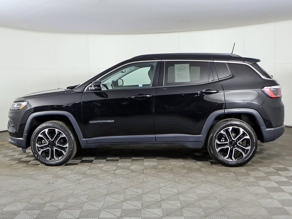 Used 2022 Jeep Compass Limited image 17