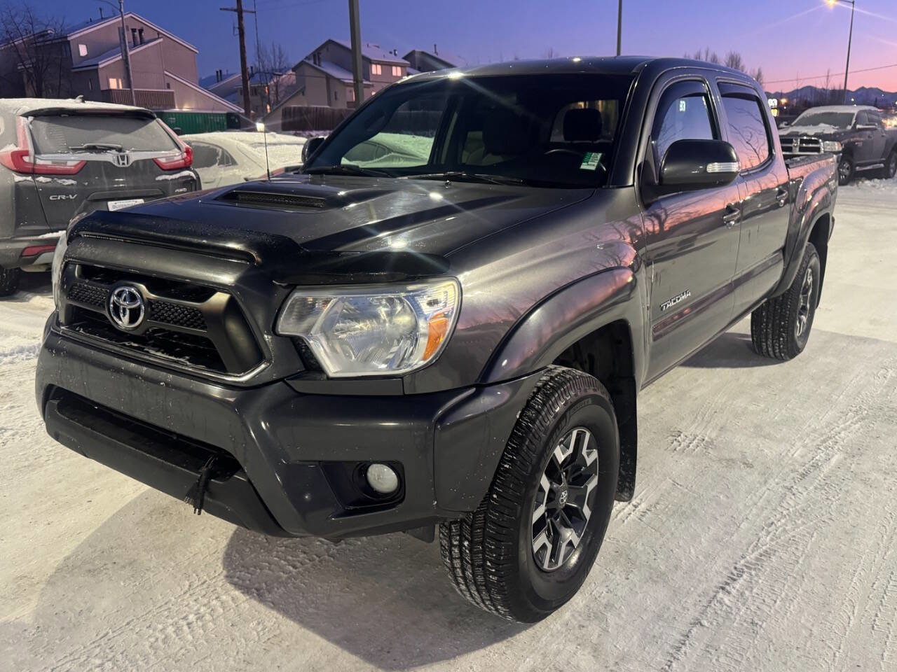 Used 2015 Toyota Tacoma PreRunner w/ TRD Sport Package image 2