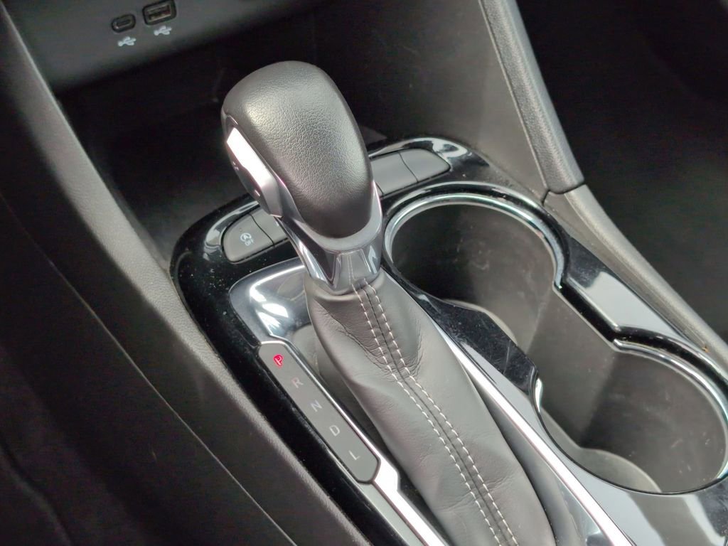 Used 2024 Buick Encore GX Sport Touring image 20