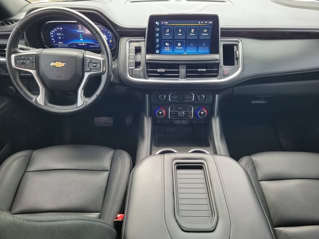 Used 2022 Chevrolet Suburban LT RWD image 11