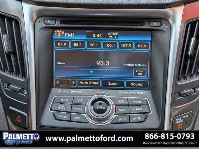 Used 2015 Hyundai Sonata Limited w/ Option Group 02 FWD image 16